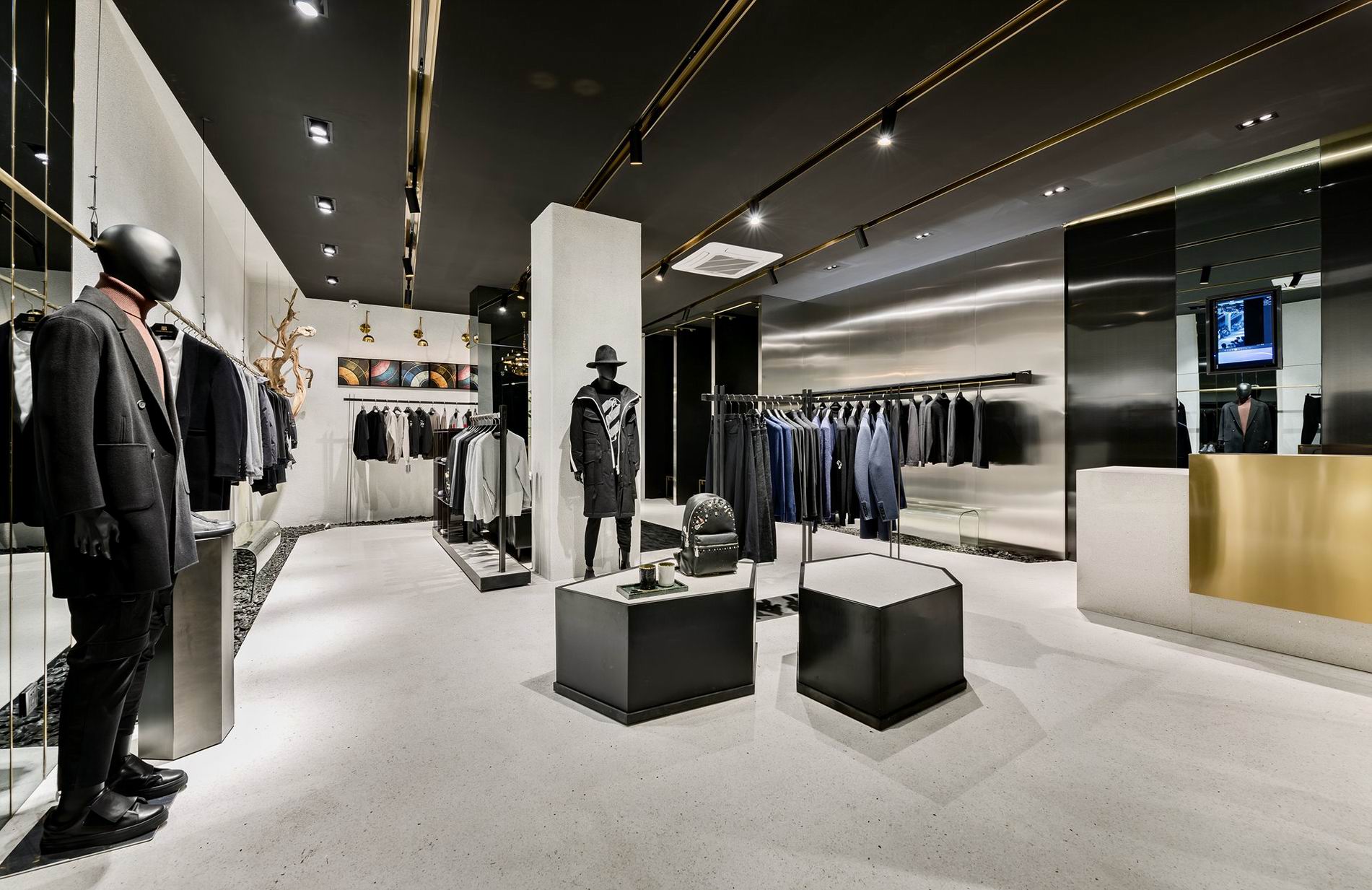 Professional Men's Clothing Shop Interior Design Supplier