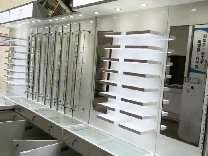 Eyeglass Wall Display